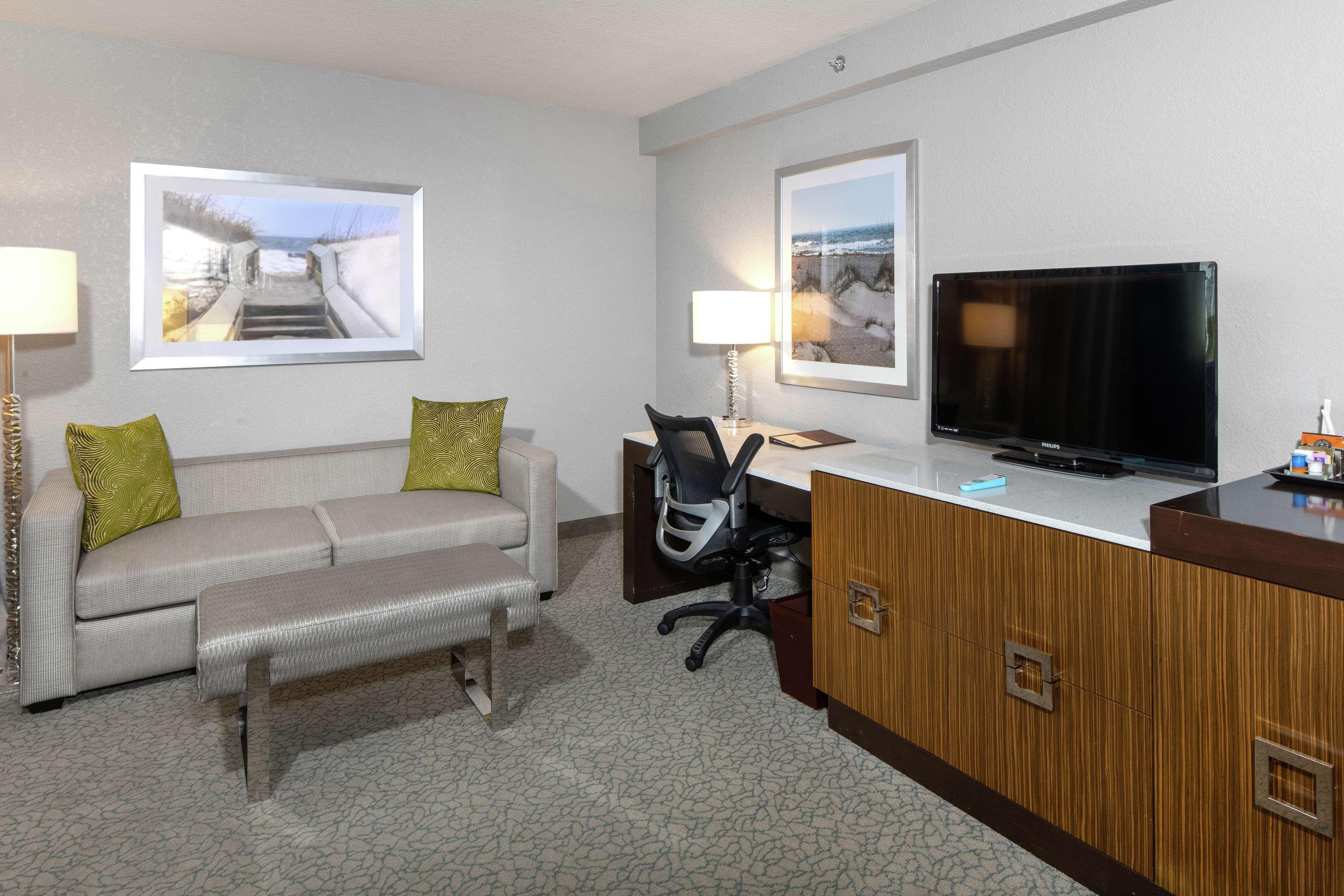 Doubletree By Hilton Hotel Jacksonville Airport Экстерьер фото